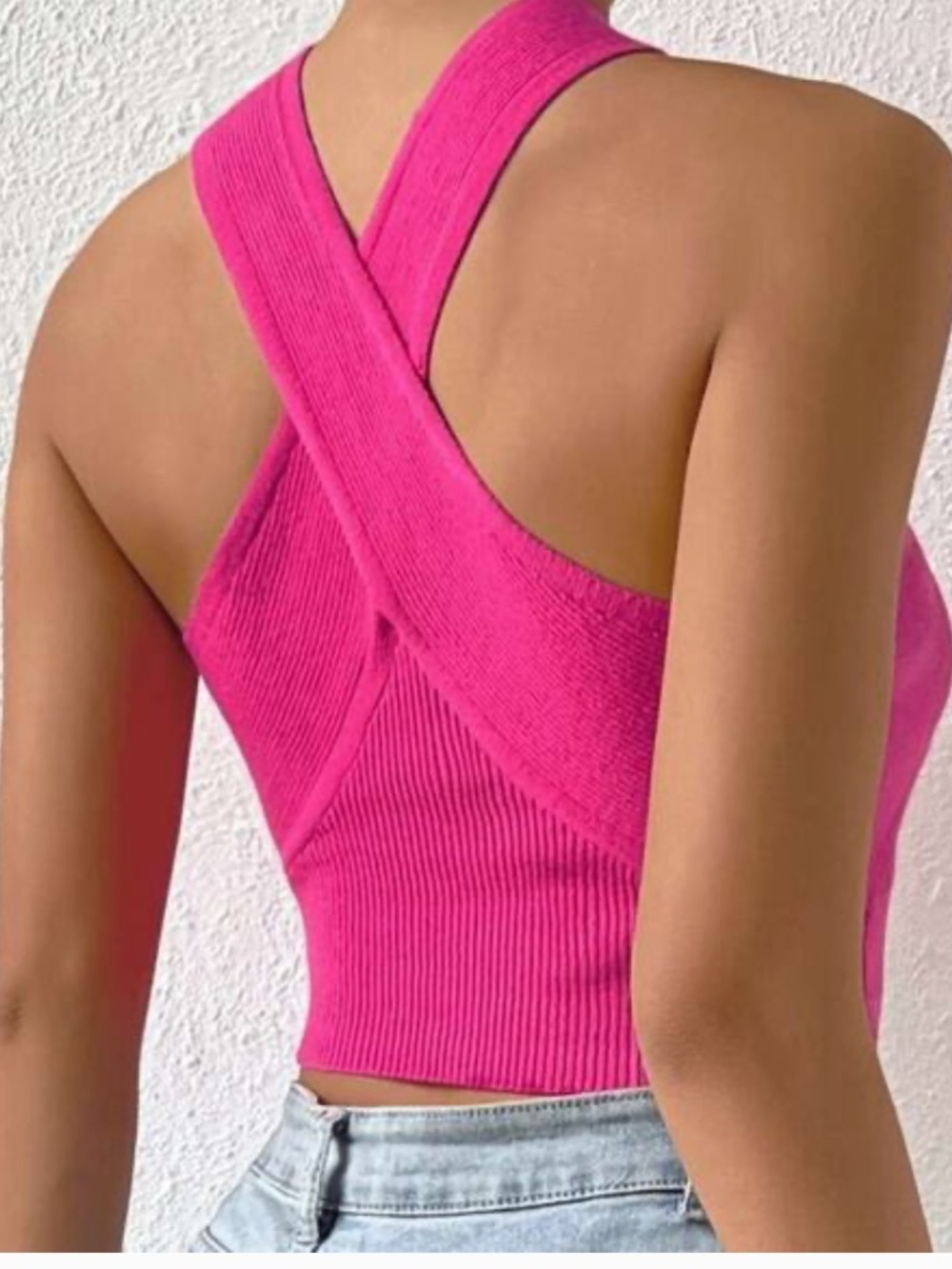 House of Harlow 1960 Hot Pink Ribbed Cross Over Halter Crop Top Size Medium - Picture 2 of 9